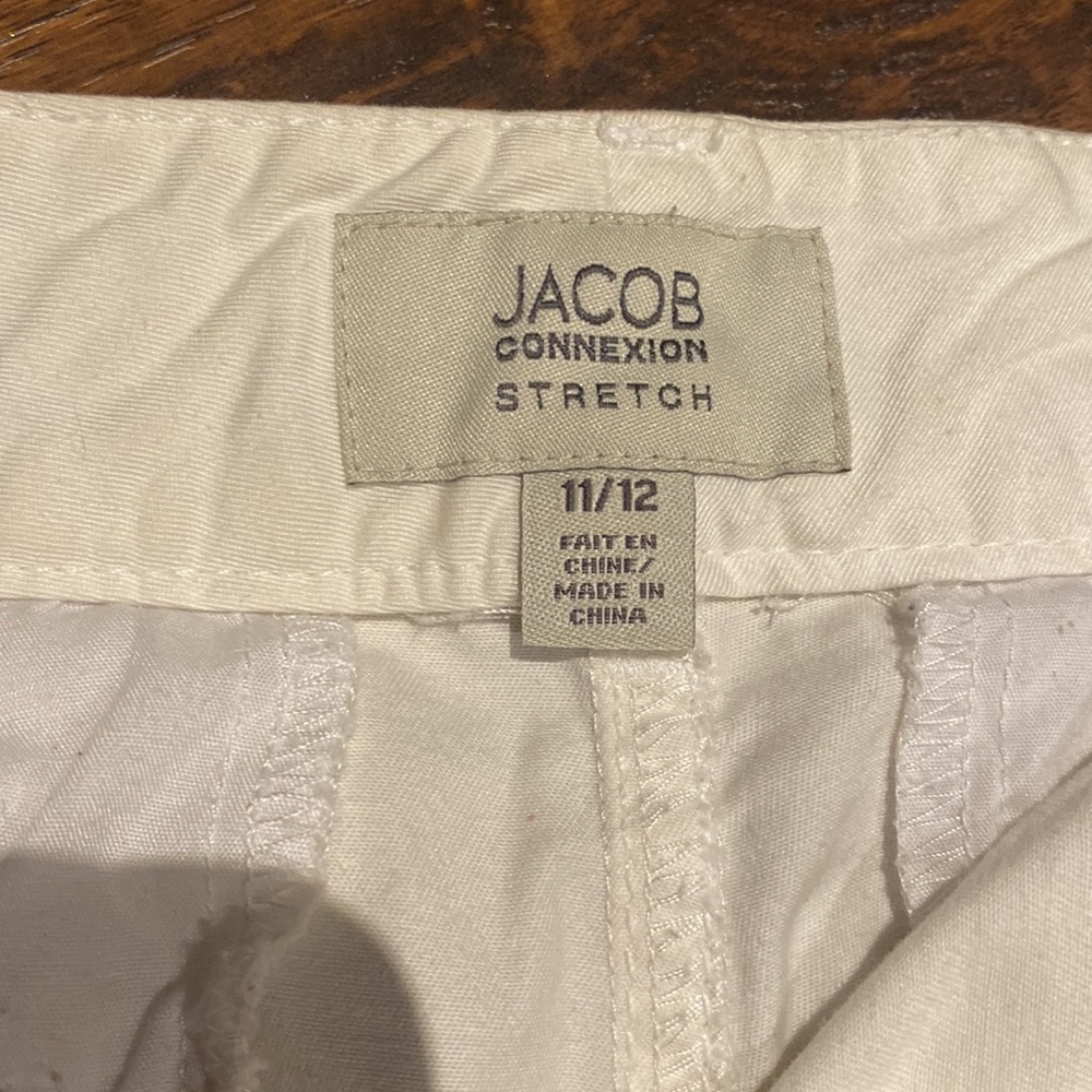 Jacob Shorts/ Jacob White Shorts (11/12) - Picture 6 of 10